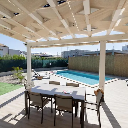 Вилла Giada - Private Pool Кампофеличе-ди-Роччелла